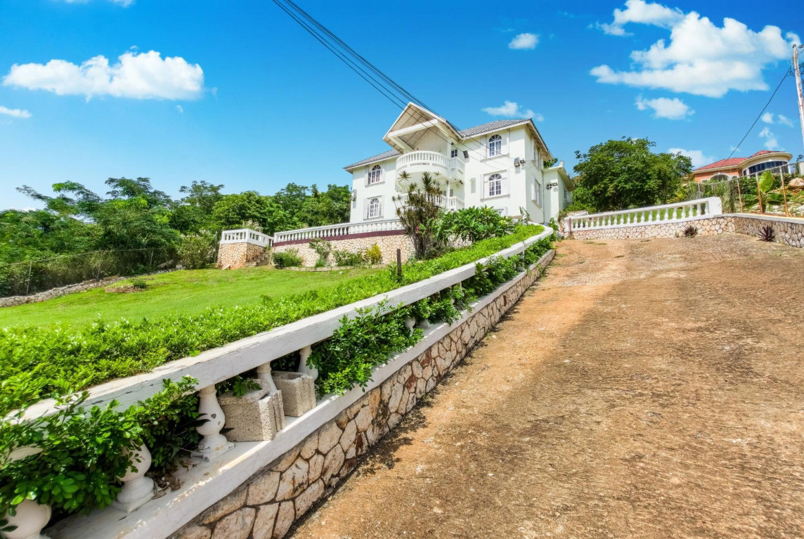 Fifteenth image of 30 Topaz Crescent in Red Hills, St. Andrew, Jamaica - property is For Sale