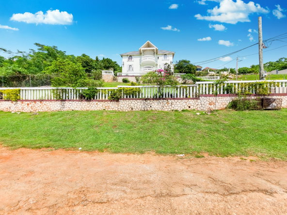 Sixteenth image of 30 Topaz Crescent in Red Hills, St. Andrew, Jamaica - property is For Sale