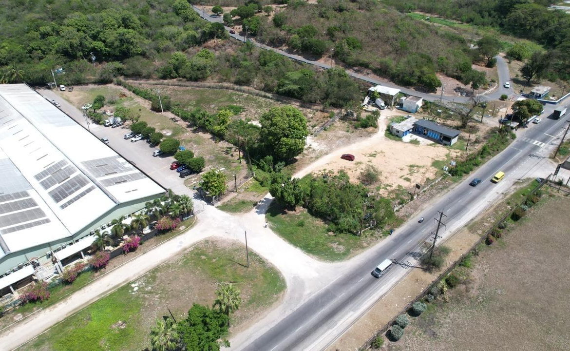 Ninth image of Lot 19 Twickenham Park in Twickenham Park, St. Catherine, Jamaica - property is For Rent