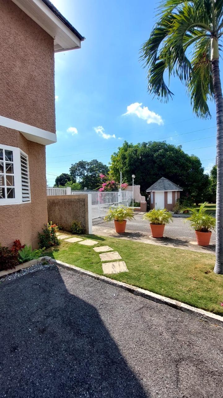 Fifth image of Th9-2-4 Canterbury in Kingston 10, St. Andrew, Jamaica - property is For Sale