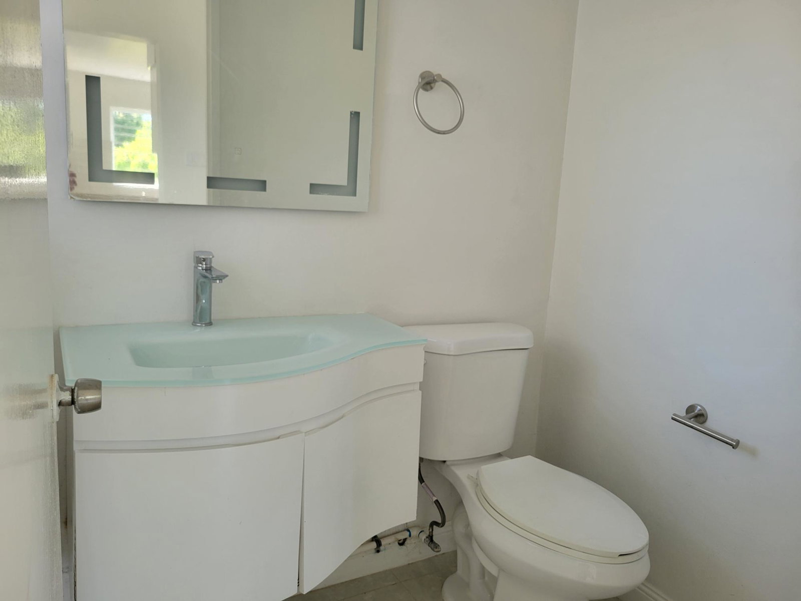 Tenth image of 18a Millsborough Crescent in Kingston 6, St. Andrew, Jamaica - property is For Rent
