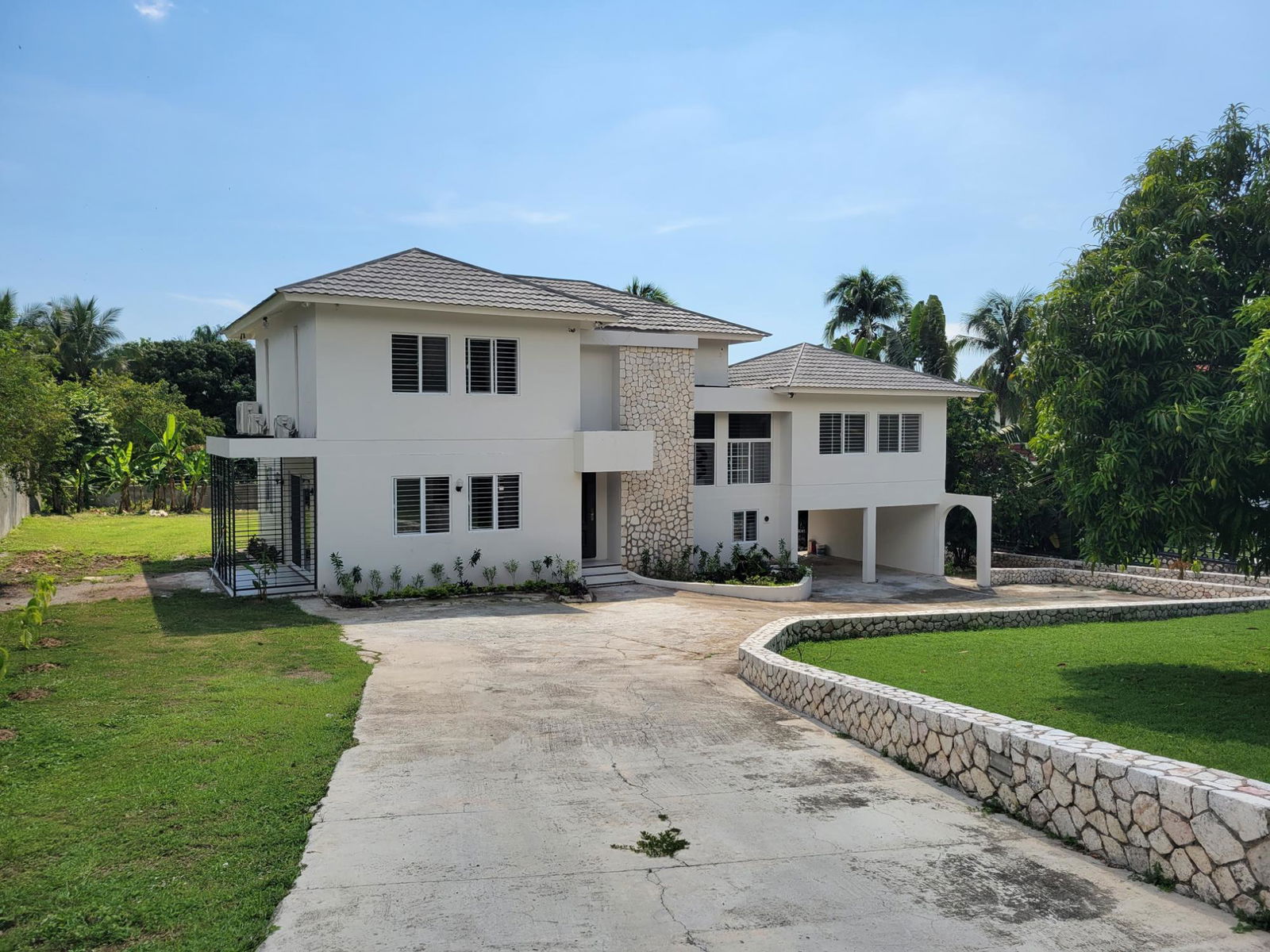 First image of 18a Millsborough Crescent in Kingston 6, St. Andrew, Jamaica - property is For Rent