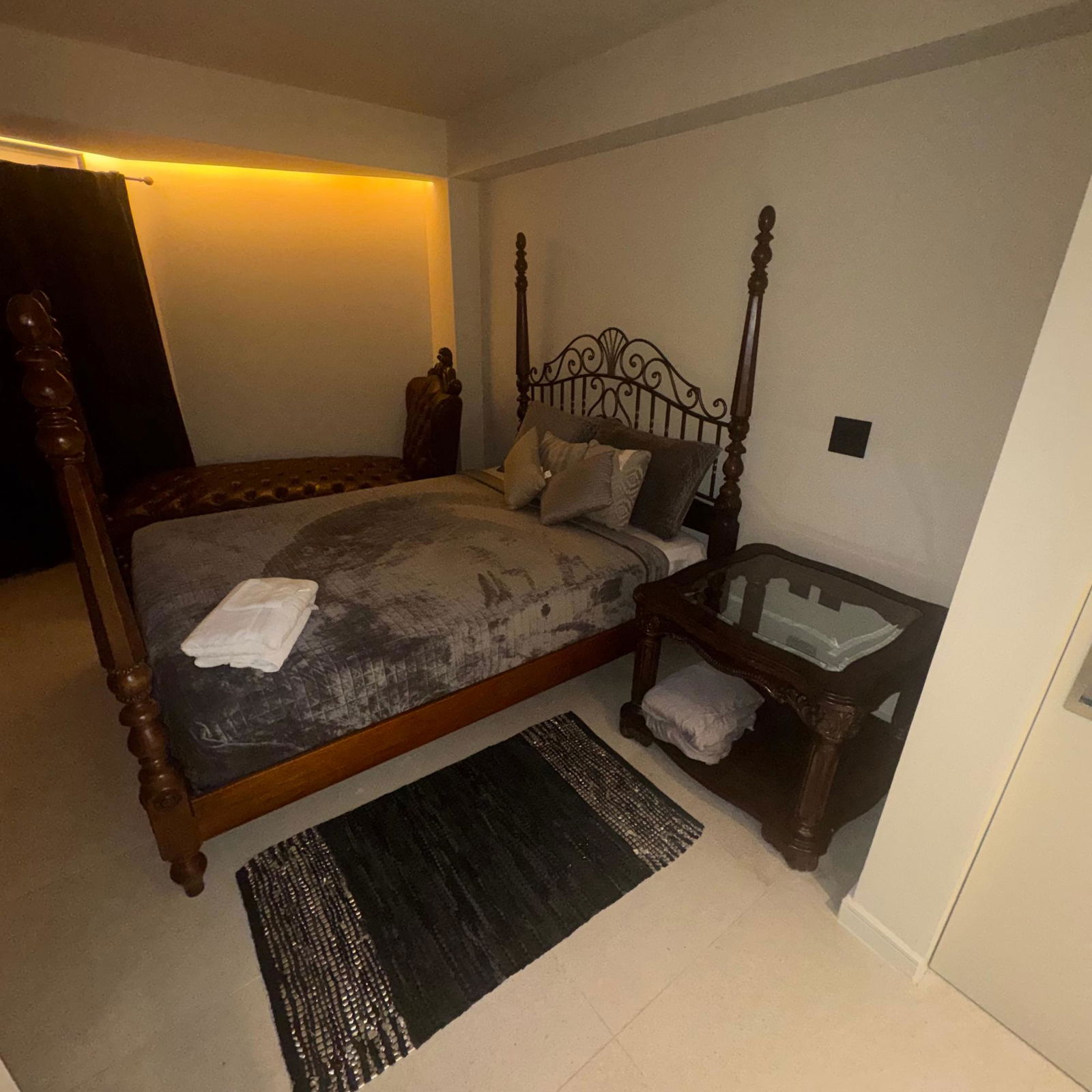 Twelfth image of 2-4 King Street in KINGSTON, Kingston, Jamaica - property is For Rent