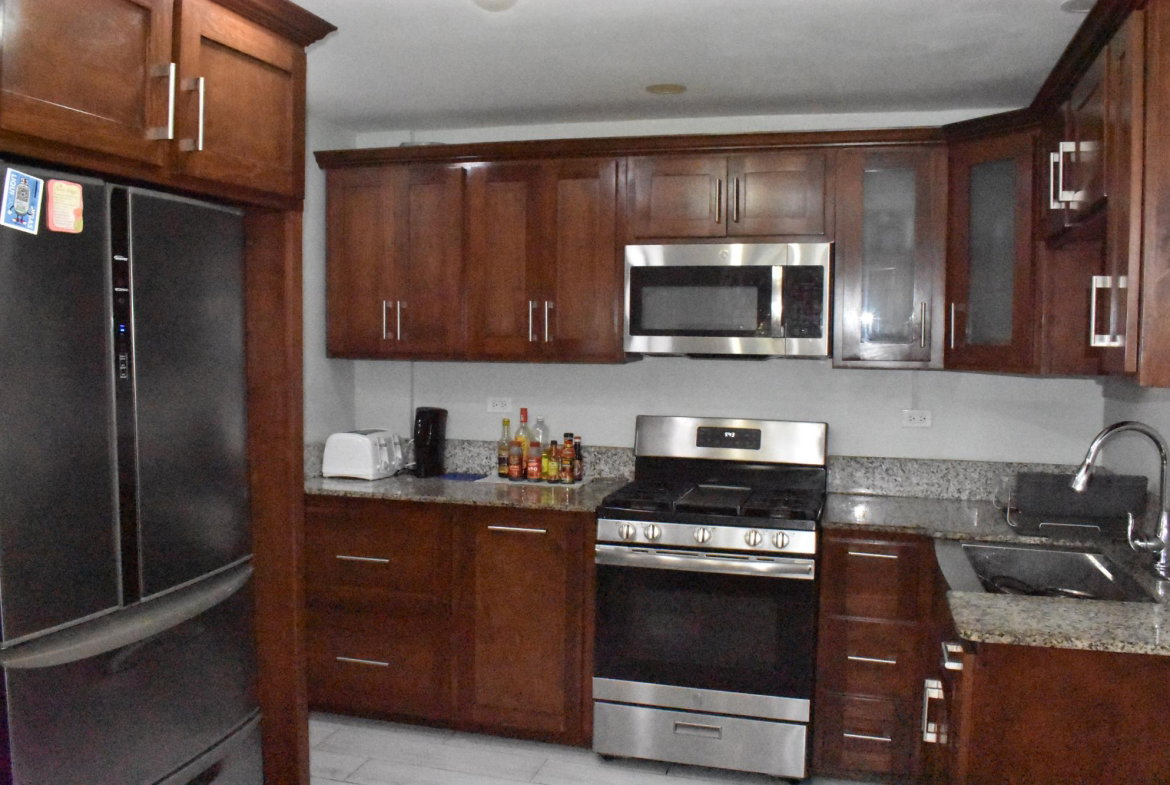 Eleventh image of 14 Jarrett Close, Kingston 8 in Kingston 8, St. Andrew, Jamaica - property is For Sale