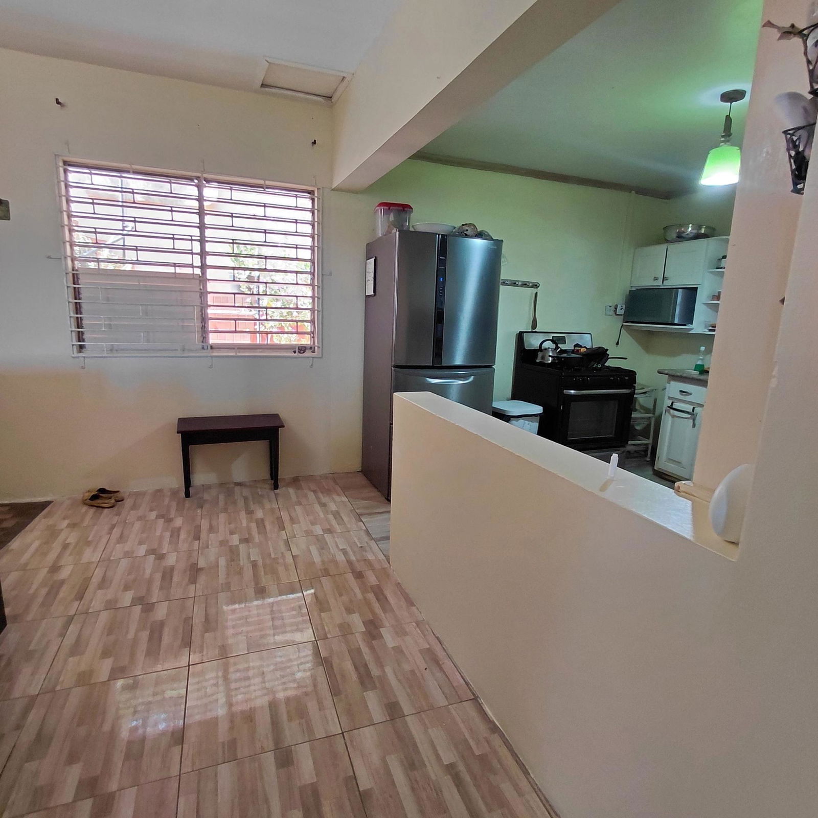 Fourth image of 185a Belvedere Road in Red Hills, St. Andrew, Jamaica - property is For Rent