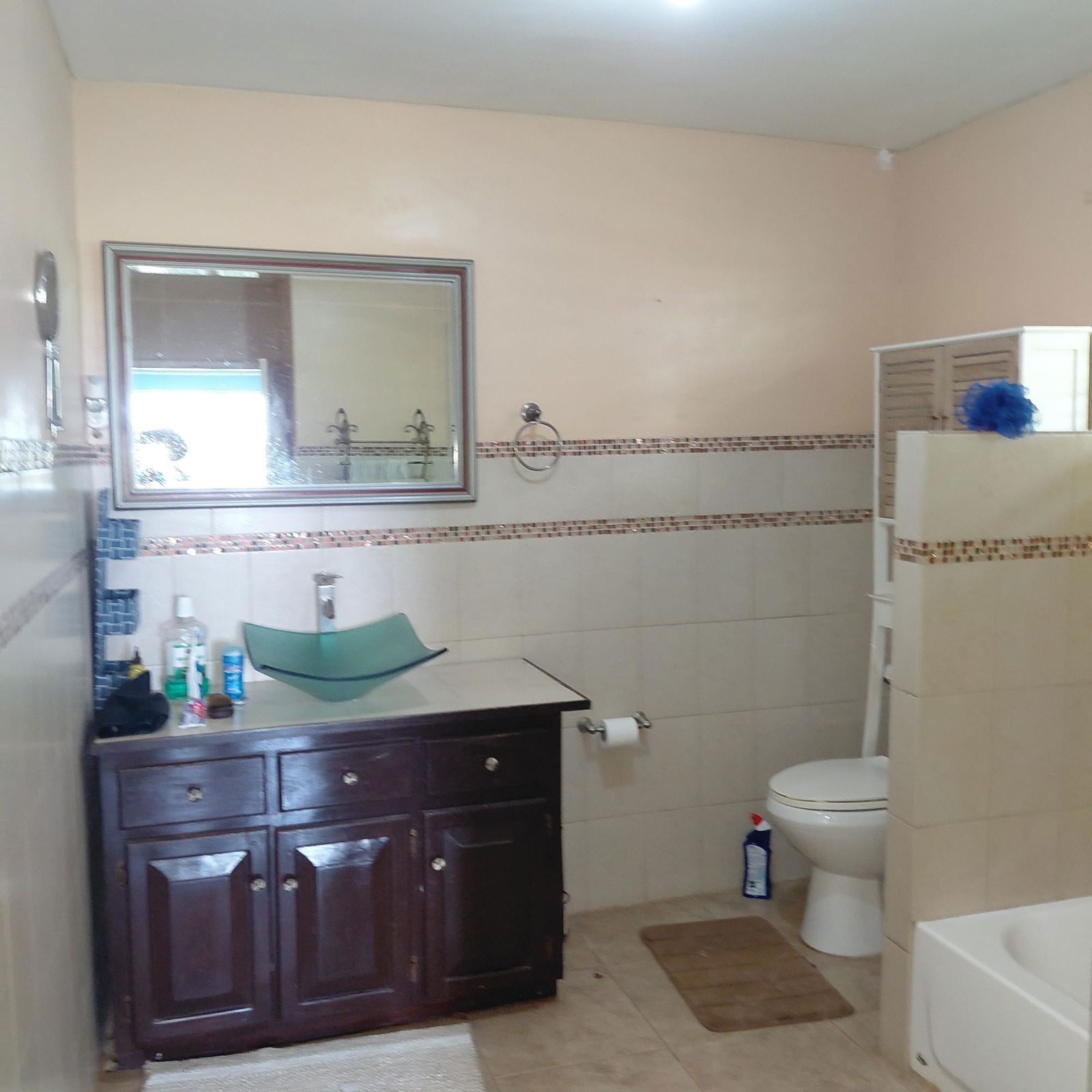 Fifth image of 185a Belvedere Road in Red Hills, St. Andrew, Jamaica - property is For Rent