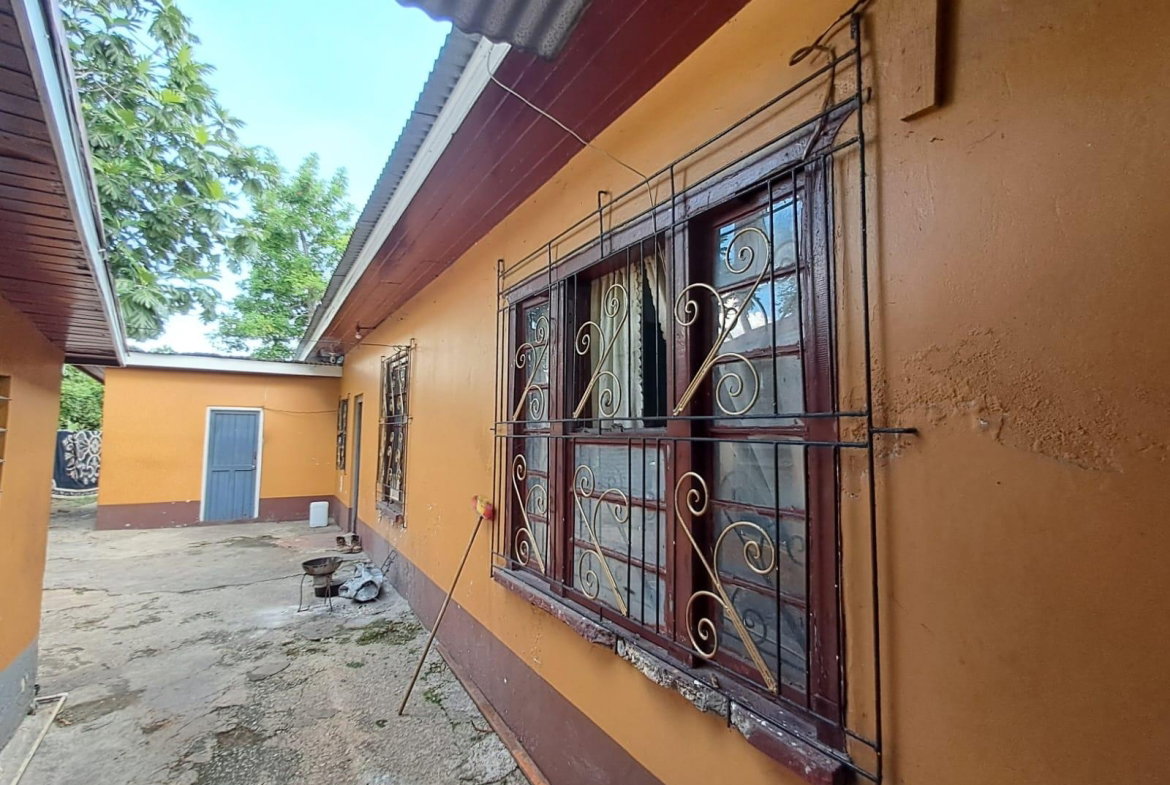 Eighth image of 24 Harris st in May Pen, Clarendon, Jamaica - property is For Sale