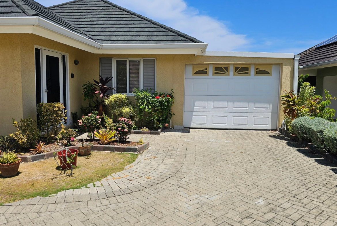 Second image of 866 Sorrel Ave. in Richmond, St. Ann, Jamaica - property is For Rent