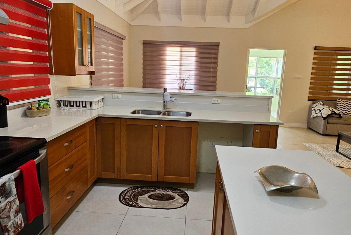 Eleventh image of 866 Sorrel Ave. in Richmond, St. Ann, Jamaica - property is For Rent