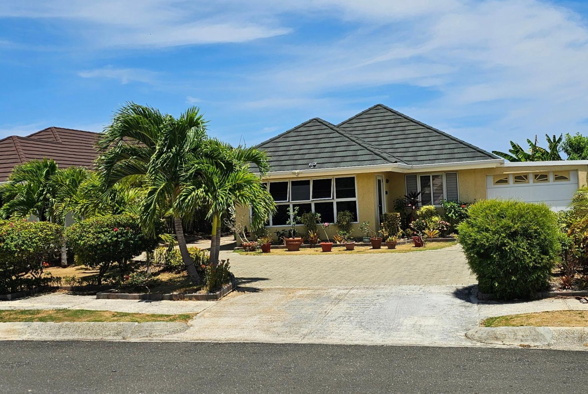 First image of 866 Sorrel Ave. in Richmond, St. Ann, Jamaica - property is For Rent