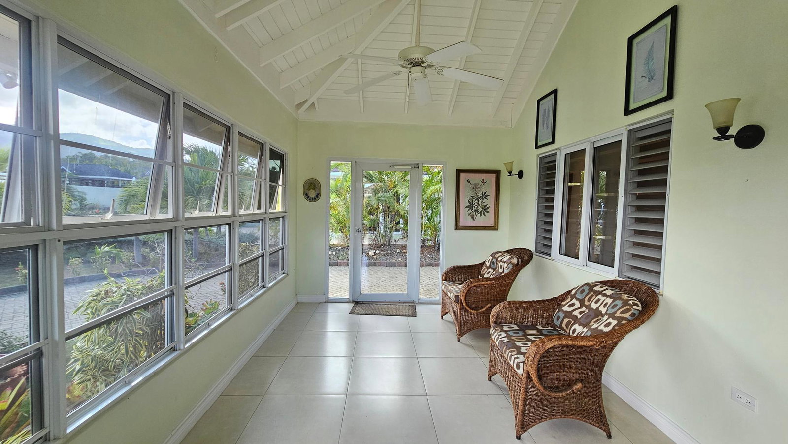 Seventh image of 866 Sorrel Ave. in Richmond, St. Ann, Jamaica - property is For Rent