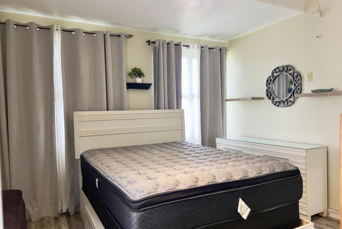 Ninth image of 10-2 Richings Avenue in Kingston 6, St. Andrew, Jamaica - property is For Rent