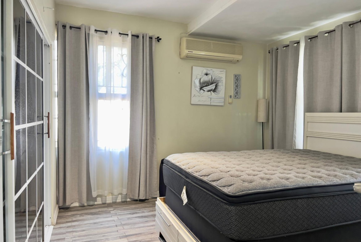 Tenth image of 10-2 Richings Avenue in Kingston 6, St. Andrew, Jamaica - property is For Rent