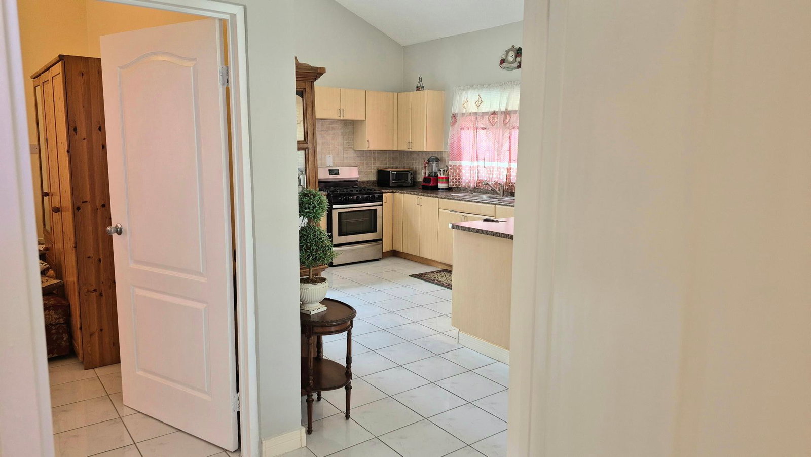 Nineteenth image of F22 St. George's Place in Caribbean Estates, St. Catherine, Jamaica - property is For Rent
