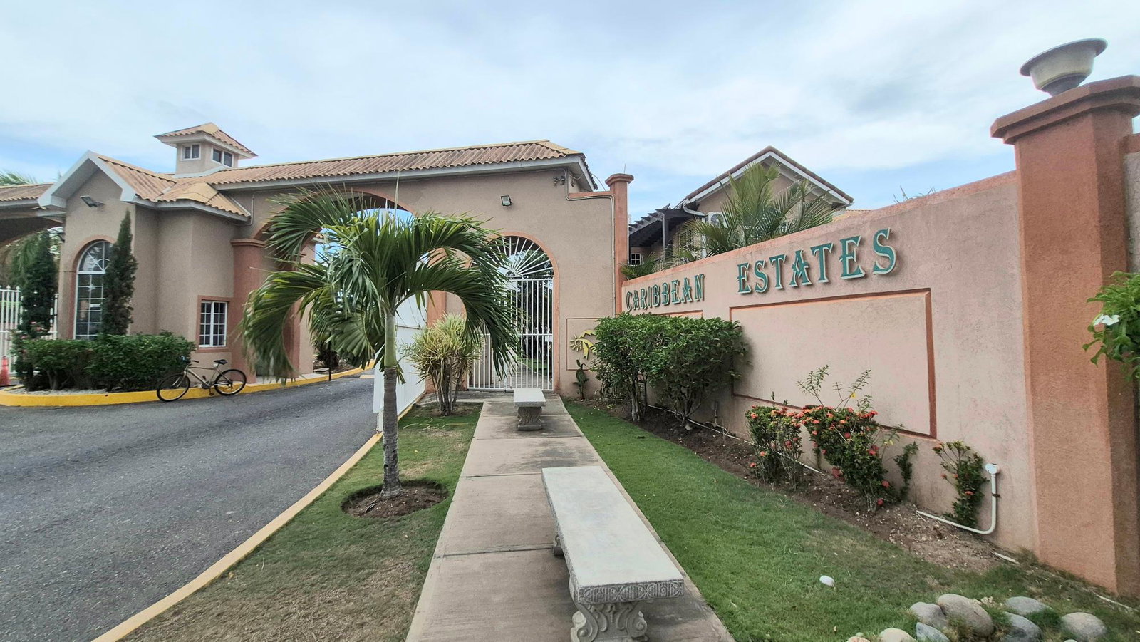 Twenty-Seventh image of F22 St. George's Place in Caribbean Estates, St. Catherine, Jamaica - property is For Rent