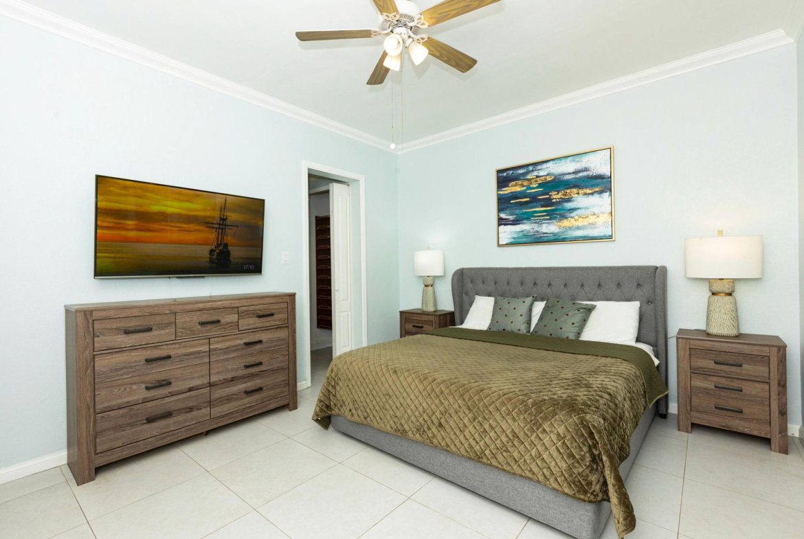 Ninth image of 6-21 Paddington Terrace in Kingston 6, St. Andrew, Jamaica - property is For Rent