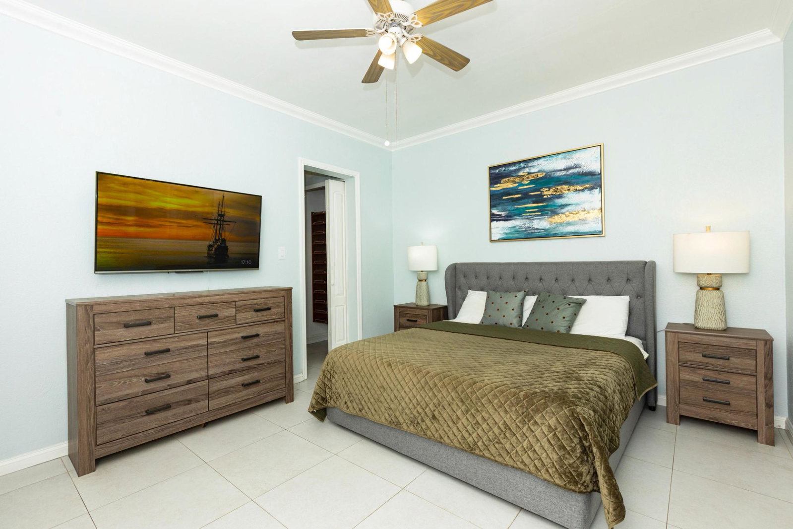 Fully-Furnished-2-Bedroom-Apartment-for-Rent-at-Grand-Oaks-St.-Andrew-Jamaica Ninth image of 6-21 Paddington Terrace in Kingston 6, St. Andrew, Jamaica - property is For Rent