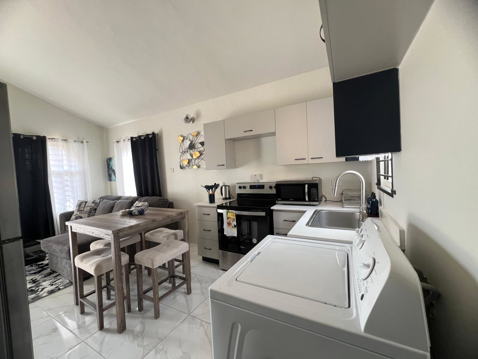 Fully-Furnished-2-Bedroom-House-for-Rent-in-Phoenix-Park-Village-2-St.-Catherine Sixth image of 81 Phoenix Park Boulevard in Greater Portmore, St. Catherine, Jamaica - property is For Rent