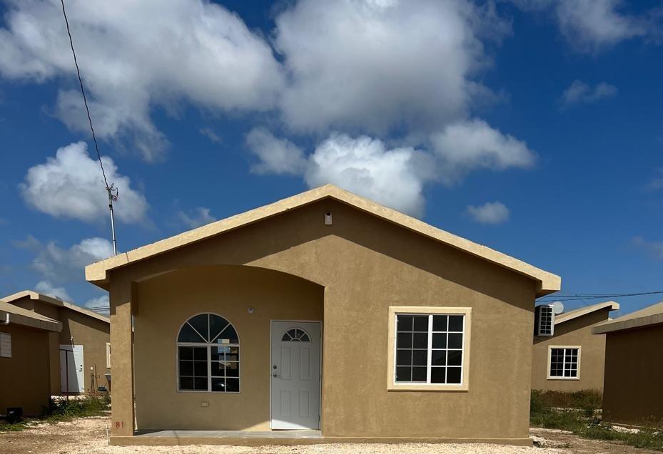 First image of 81 Phoenix Park Boulevard in Greater Portmore, St. Catherine, Jamaica - property is For Rent