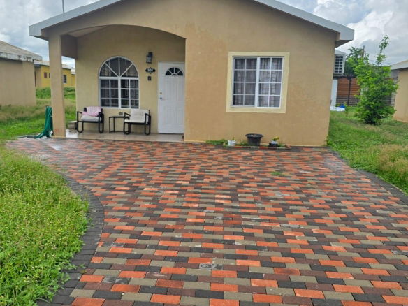 First image of 901 Phoenix Village Ph3 in Phoenix Park, St. Catherine, Jamaica - property is For Rent