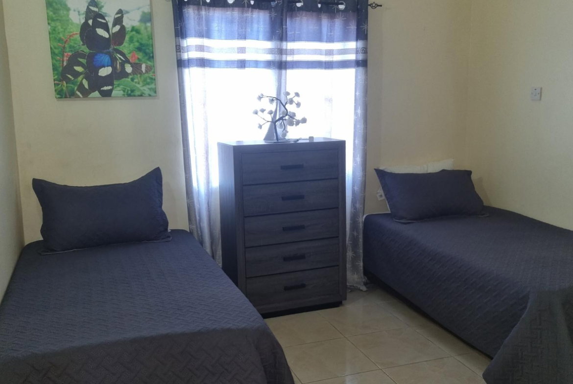 Fourth image of 1115 Navy Crescent Phoenix Par in Phoenix Park, St. Catherine, Jamaica - property is For Rent