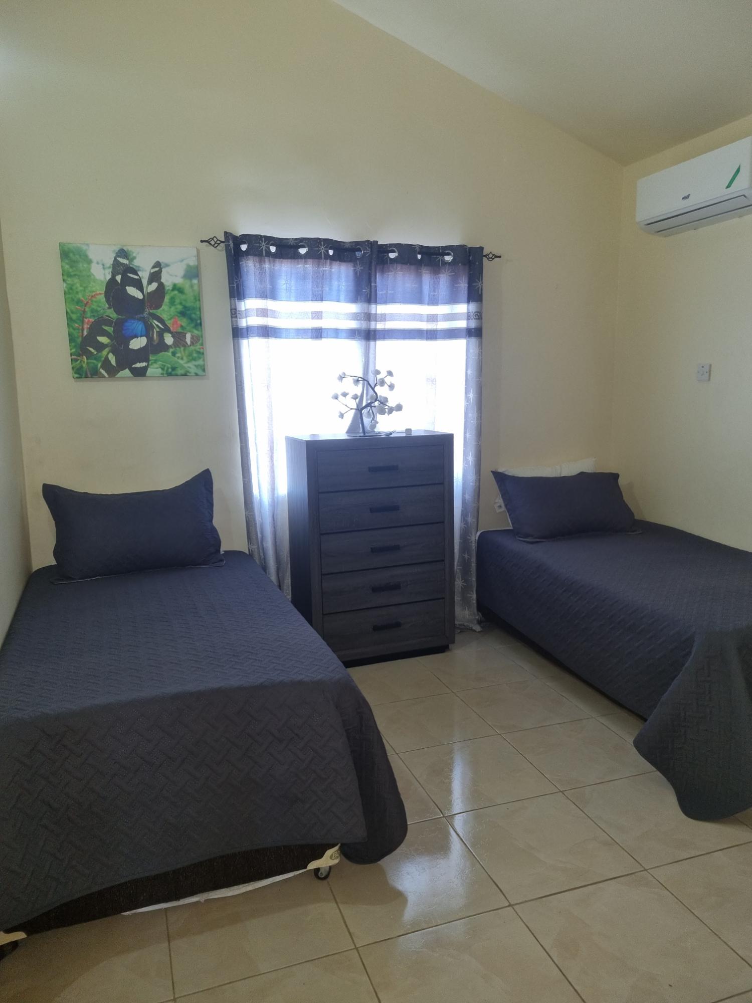 Fourth image of 1115 Navy Crescent Phoenix Par in Phoenix Park, St. Catherine, Jamaica - property is For Rent