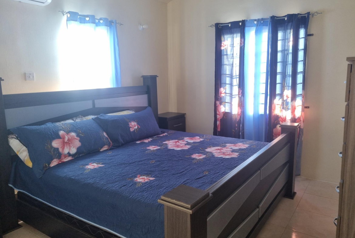 Fifth image of 1115 Navy Crescent Phoenix Par in Phoenix Park, St. Catherine, Jamaica - property is For Rent