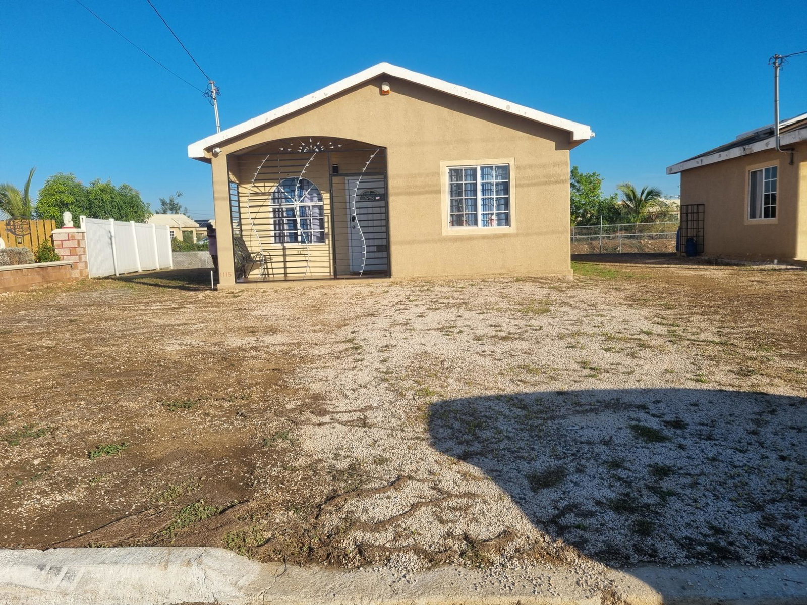 First image of 1115 Navy Crescent Phoenix Par in Phoenix Park, St. Catherine, Jamaica - property is For Rent