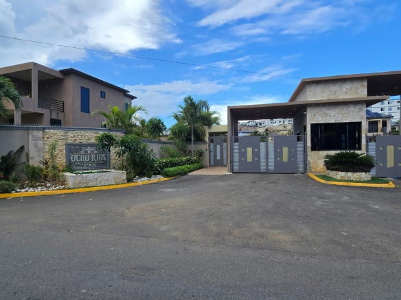 First image of 28 Ocho Rios Country Club in Ocho Rios, St. Ann, Jamaica - property is For Sale