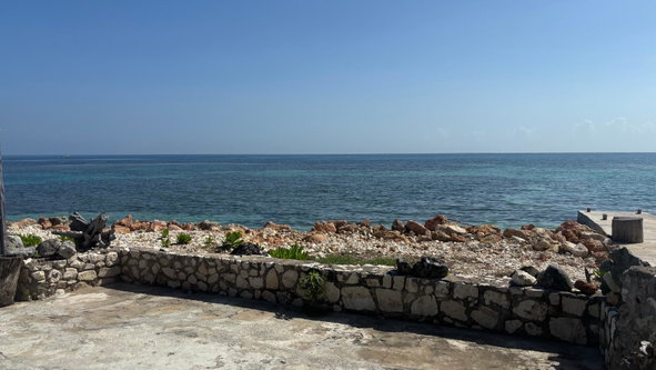 Twelfth image of Sawyers Beach in Hopewell, Hanover, Jamaica - property is For Rent