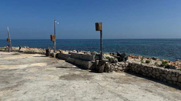 Tenth image of Sawyers Beach in Hopewell, Hanover, Jamaica - property is For Rent
