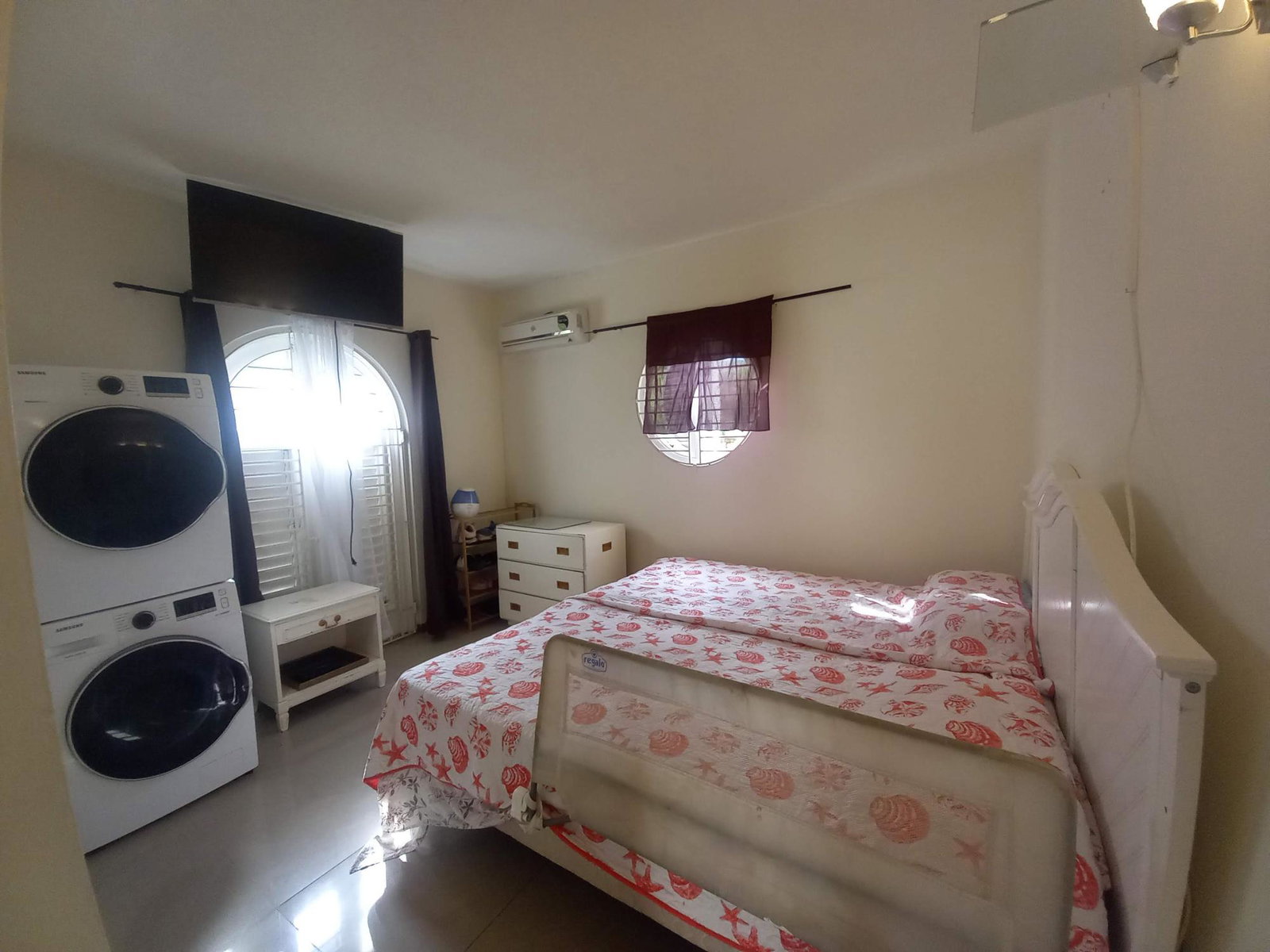 Nineteenth image of 14c- Columbus Heights in Ocho Rios, St. Ann, Jamaica - property is For Rent