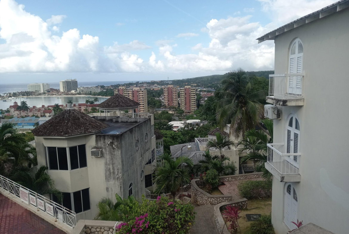 Fourth image of 14c- Columbus Heights in Ocho Rios, St. Ann, Jamaica - property is For Rent