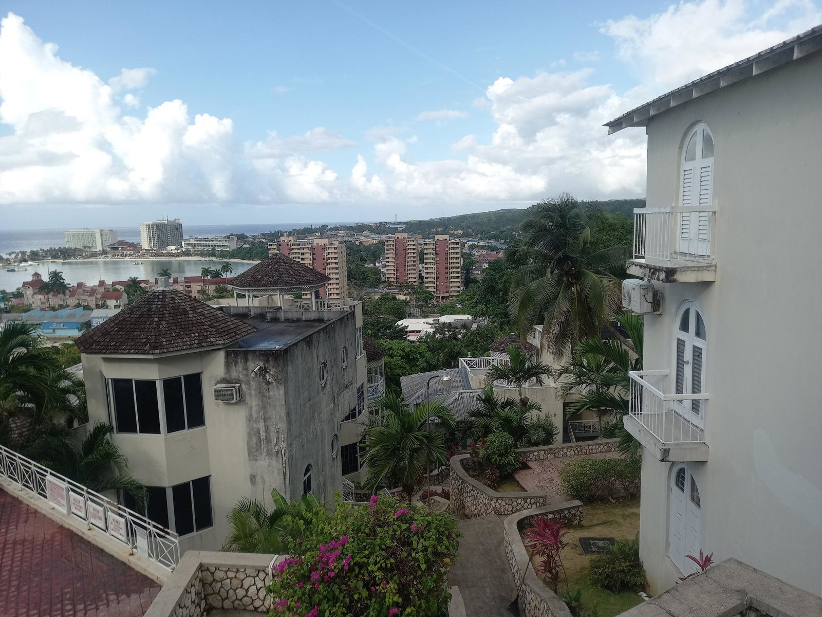 Fourth image of 14c- Columbus Heights in Ocho Rios, St. Ann, Jamaica - property is For Rent