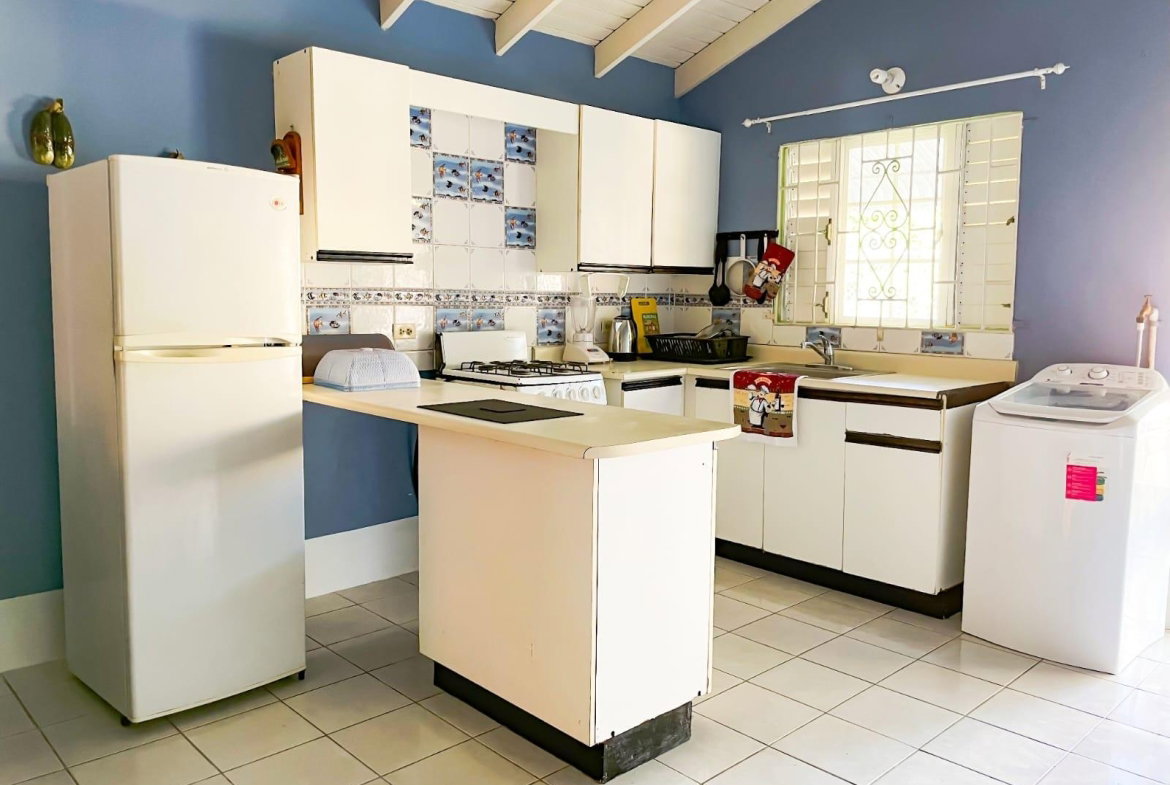 Eighth image of 459 Shell Place, Bogue Villag in Bogue Village, St. James, Jamaica - property is For Rent