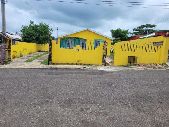 First image of 299 Loggerhead Circle in Coral Spring, Trelawny, Jamaica - property is For Rent