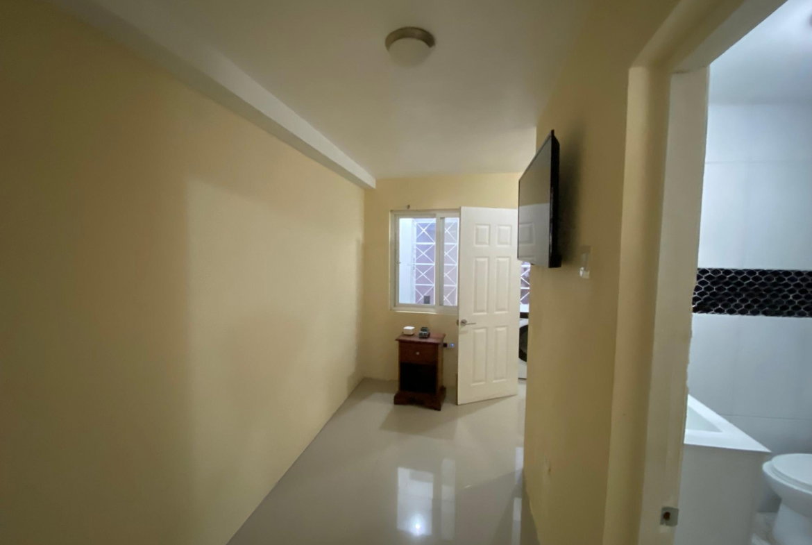 Fifteenth image of 19 Lignum Way in Kingston 6, St. Andrew, Jamaica - property is For Rent