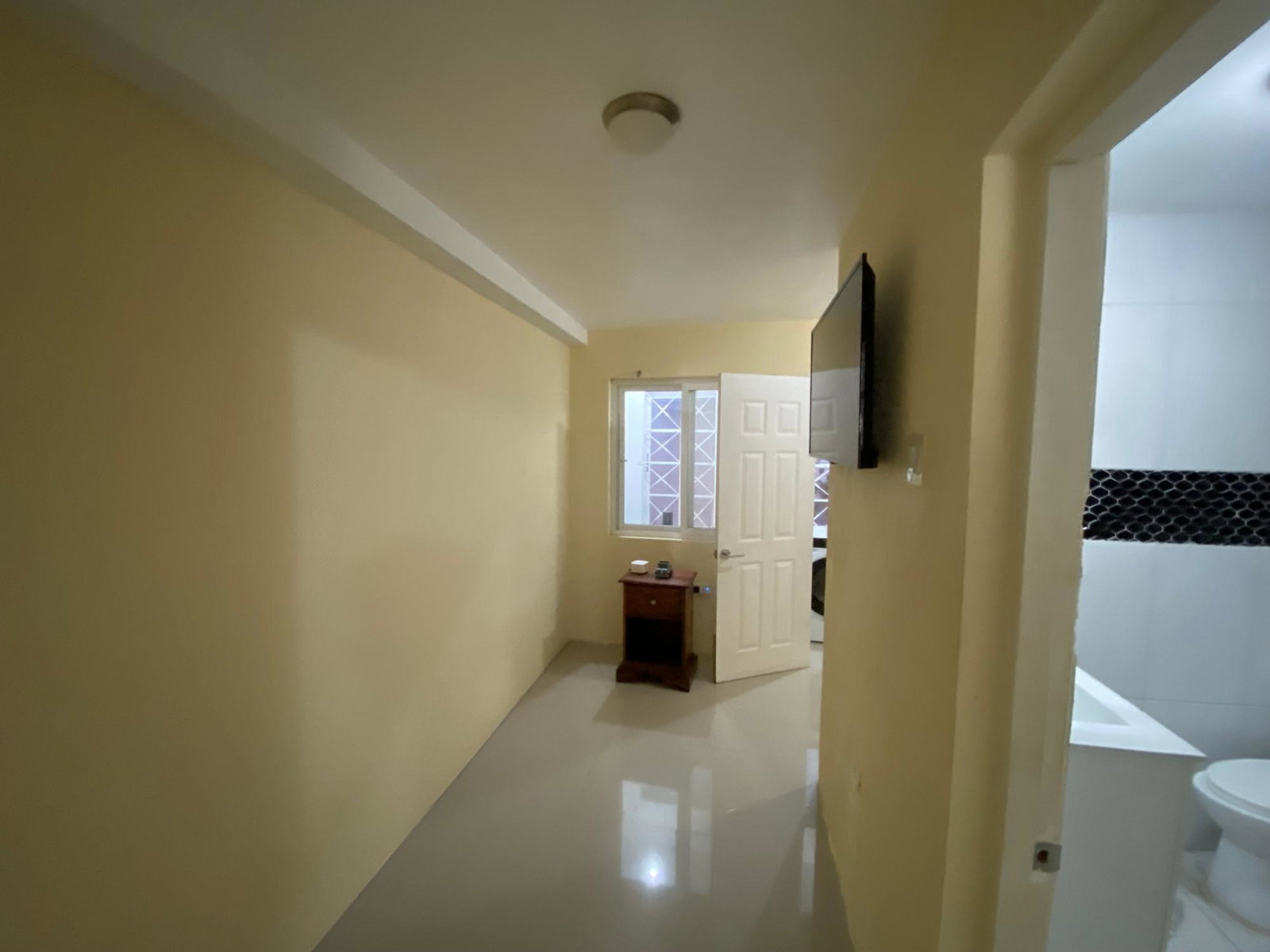 Fifteenth image of 19 Lignum Way in Kingston 6, St. Andrew, Jamaica - property is For Rent