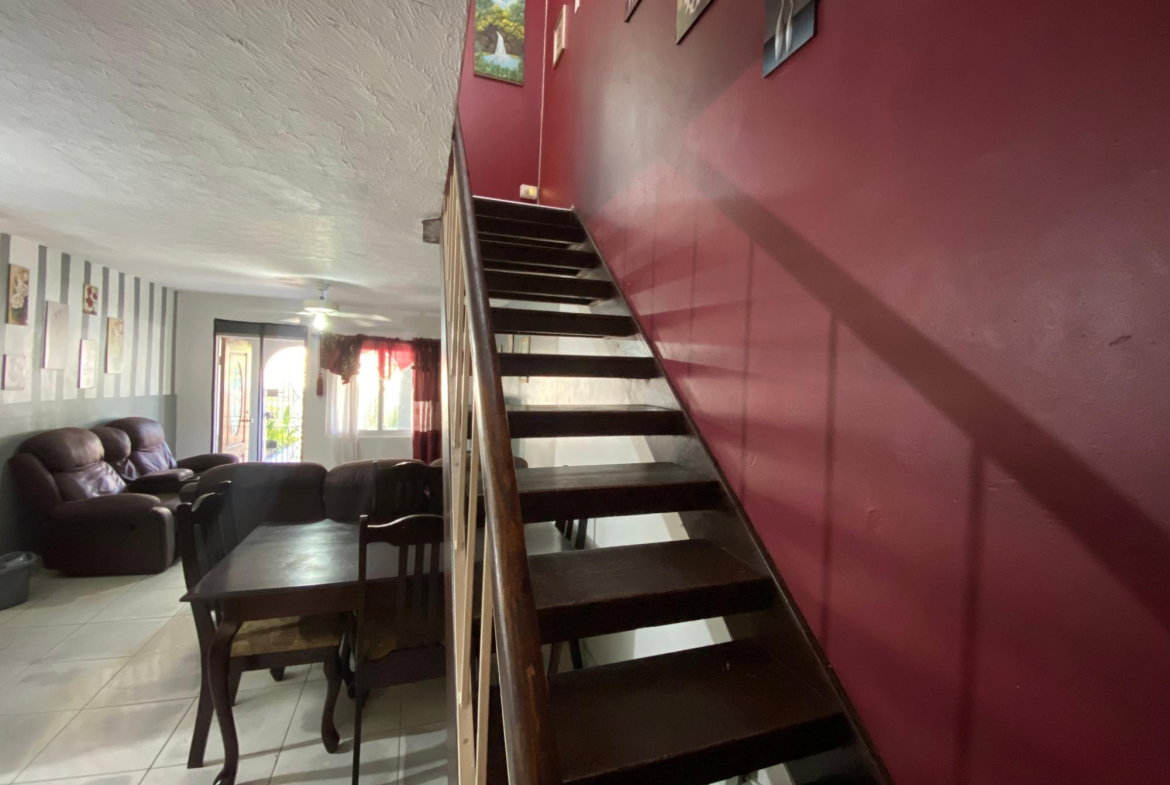 Seventh image of 19 Lignum Way in Kingston 6, St. Andrew, Jamaica - property is For Rent