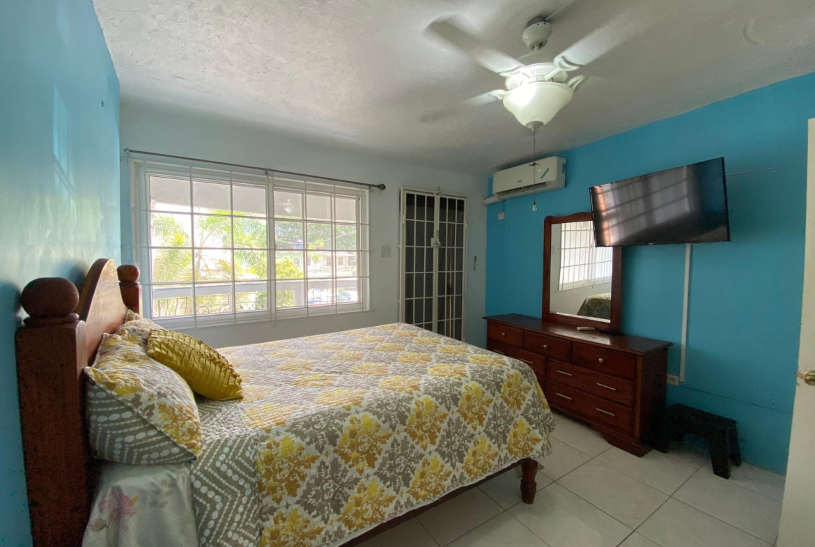 Ninth image of 19 Lignum Way in Kingston 6, St. Andrew, Jamaica - property is For Rent