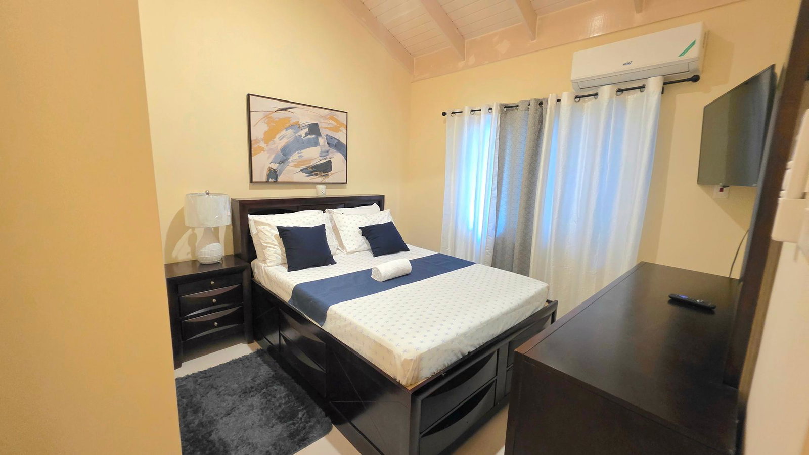Eleventh image of 69- Edmund Ridge Rosehall in Montego Bay, St. James, Jamaica - property is For Rent