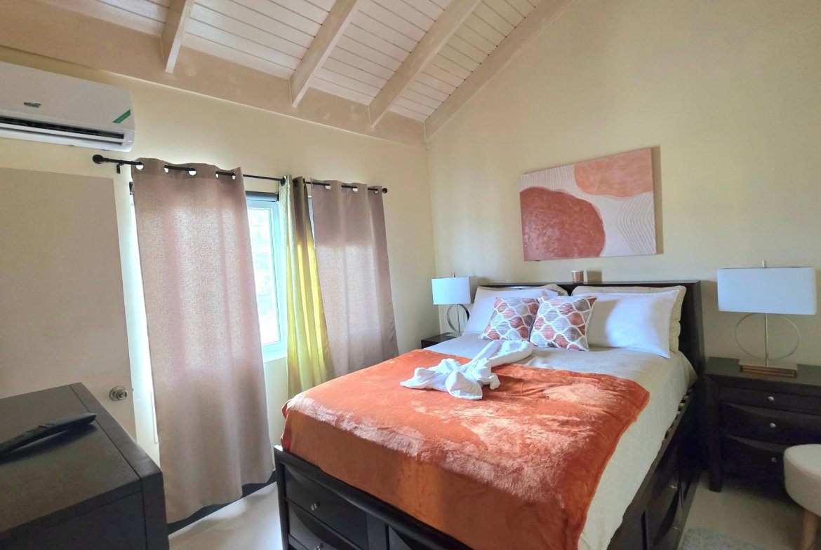 Fifteenth image of 69- Edmund Ridge Rosehall in Montego Bay, St. James, Jamaica - property is For Rent