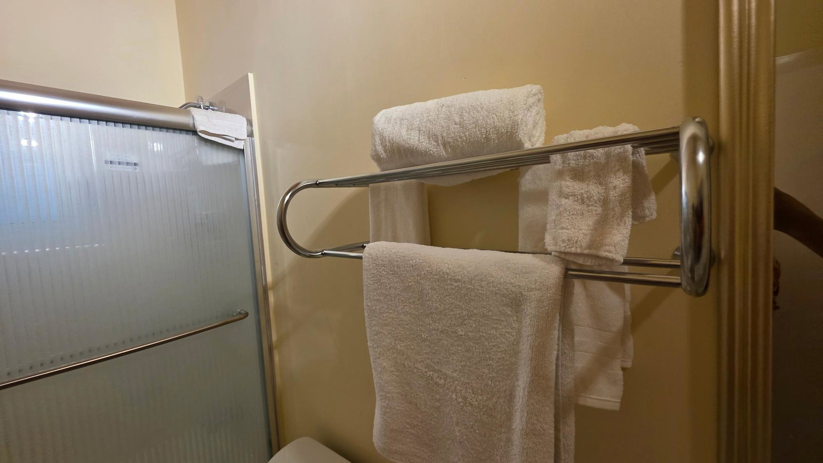 Nineteenth image of 69- Edmund Ridge Rosehall in Montego Bay, St. James, Jamaica - property is For Rent
