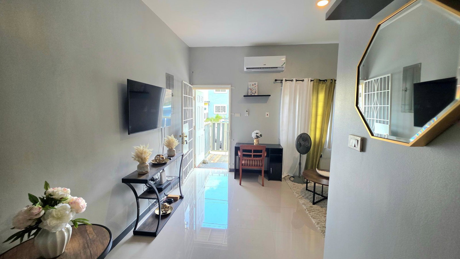 Ninth image of 69- Edmund Ridge Rosehall in Montego Bay, St. James, Jamaica - property is For Rent