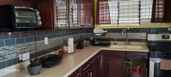Seventh image of 3 Jacks Hill Close in Kingston 6, St. Andrew, Jamaica - property is For Rent