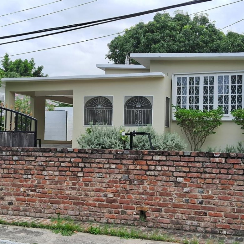 First image of 3 Jacks Hill Close in Kingston 6, St. Andrew, Jamaica - property is For Rent
