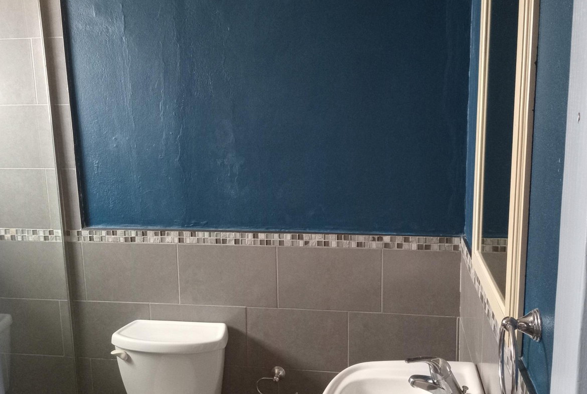 Seventh image of 1-lot 2 1 Kingslyn Avenue, Kingst in Kingston 10, St. Andrew, Jamaica - property is For Rent