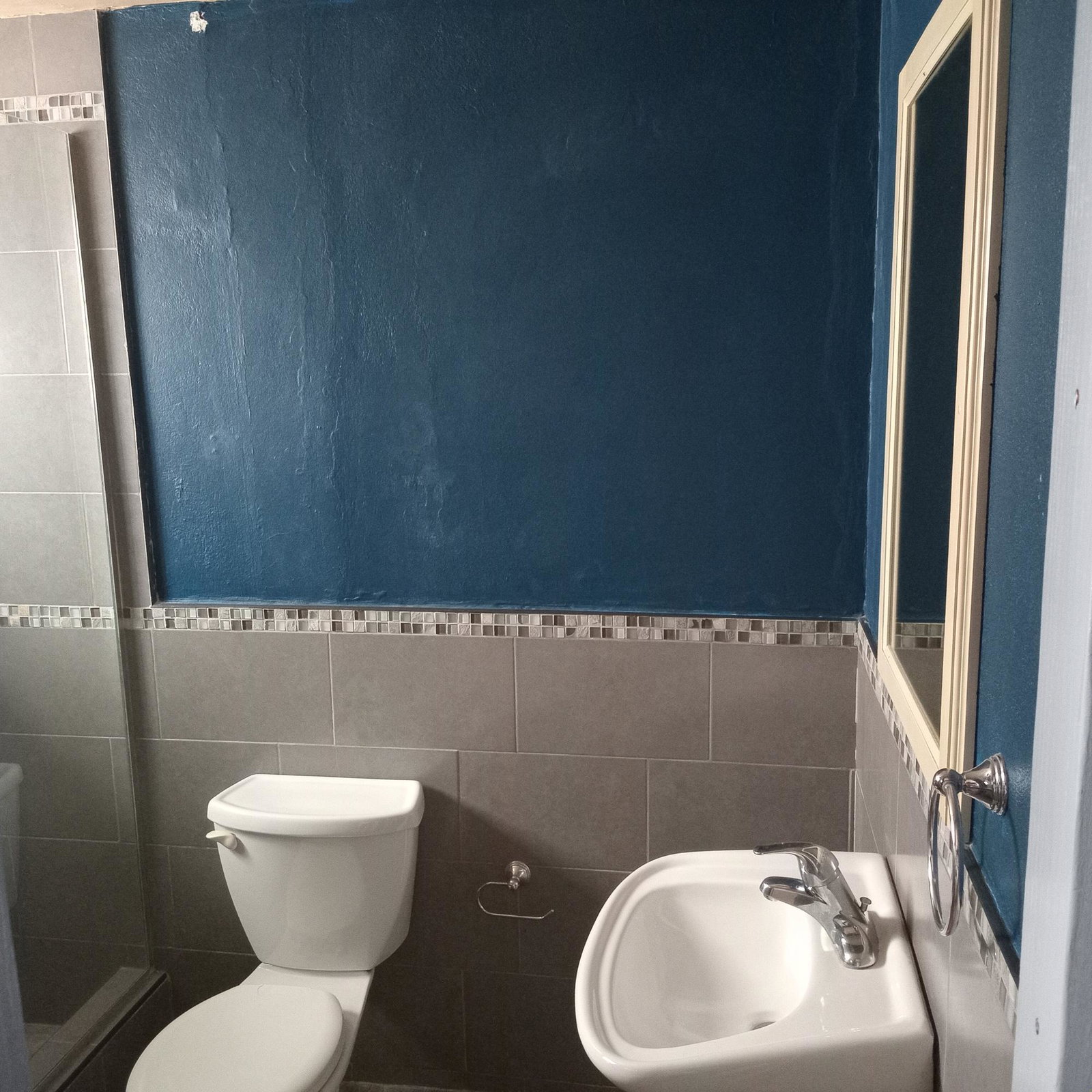Seventh image of 1-lot 2 1 Kingslyn Avenue, Kingst in Kingston 10, St. Andrew, Jamaica - property is For Rent