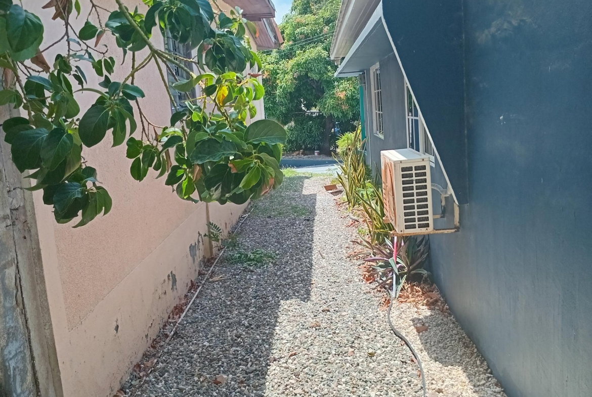 Ninth image of 1-lot 2 1 Kingslyn Avenue, Kingst in Kingston 10, St. Andrew, Jamaica - property is For Rent