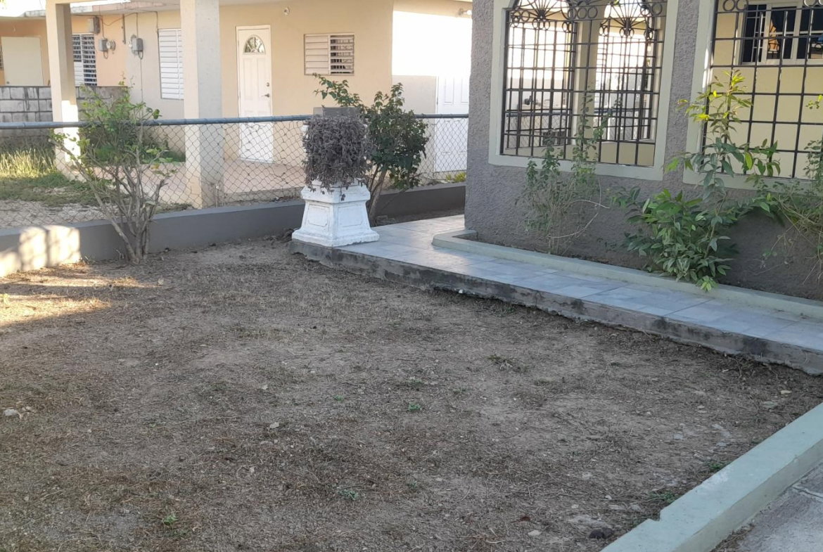 Fourth image of 775-23rd Ave West Cumberland in West Cumberland, St. Catherine, Jamaica - property is For Rent
